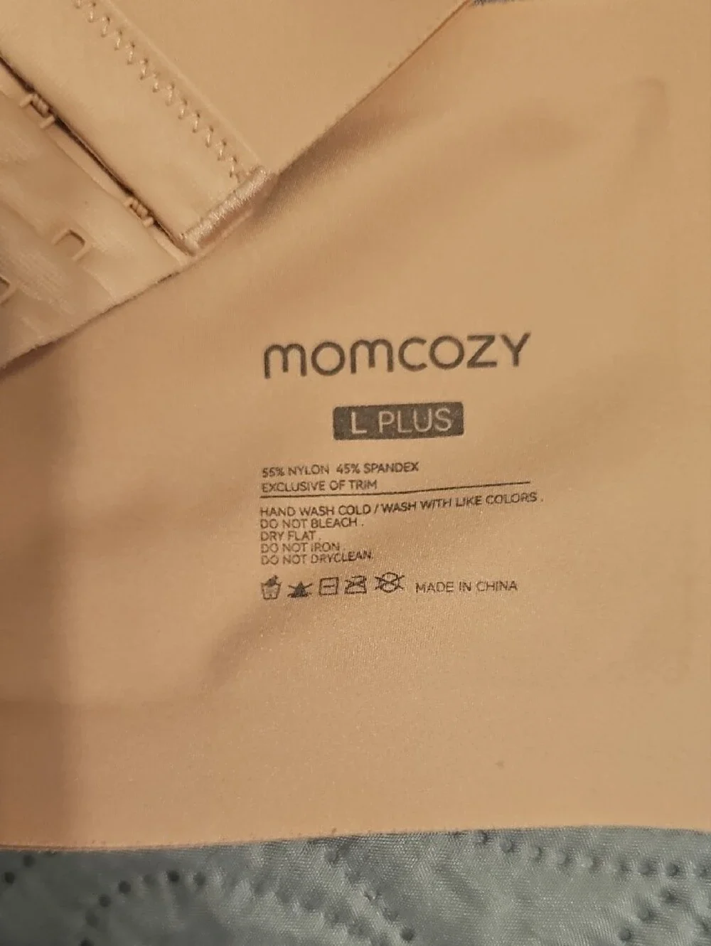 Momcozy maternity nursing